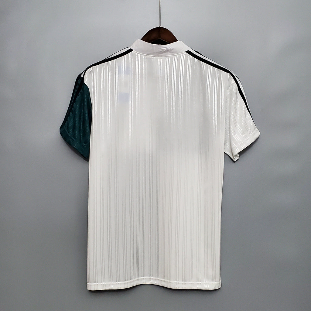 Liverpool 95/96 Away Jersey